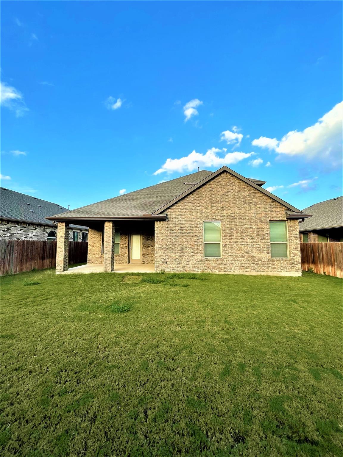 16425 Pienza Dr Property Photo 17