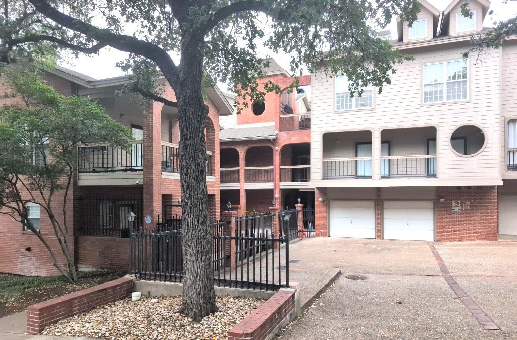 3200 DUVAL St #102 Property Photo 1
