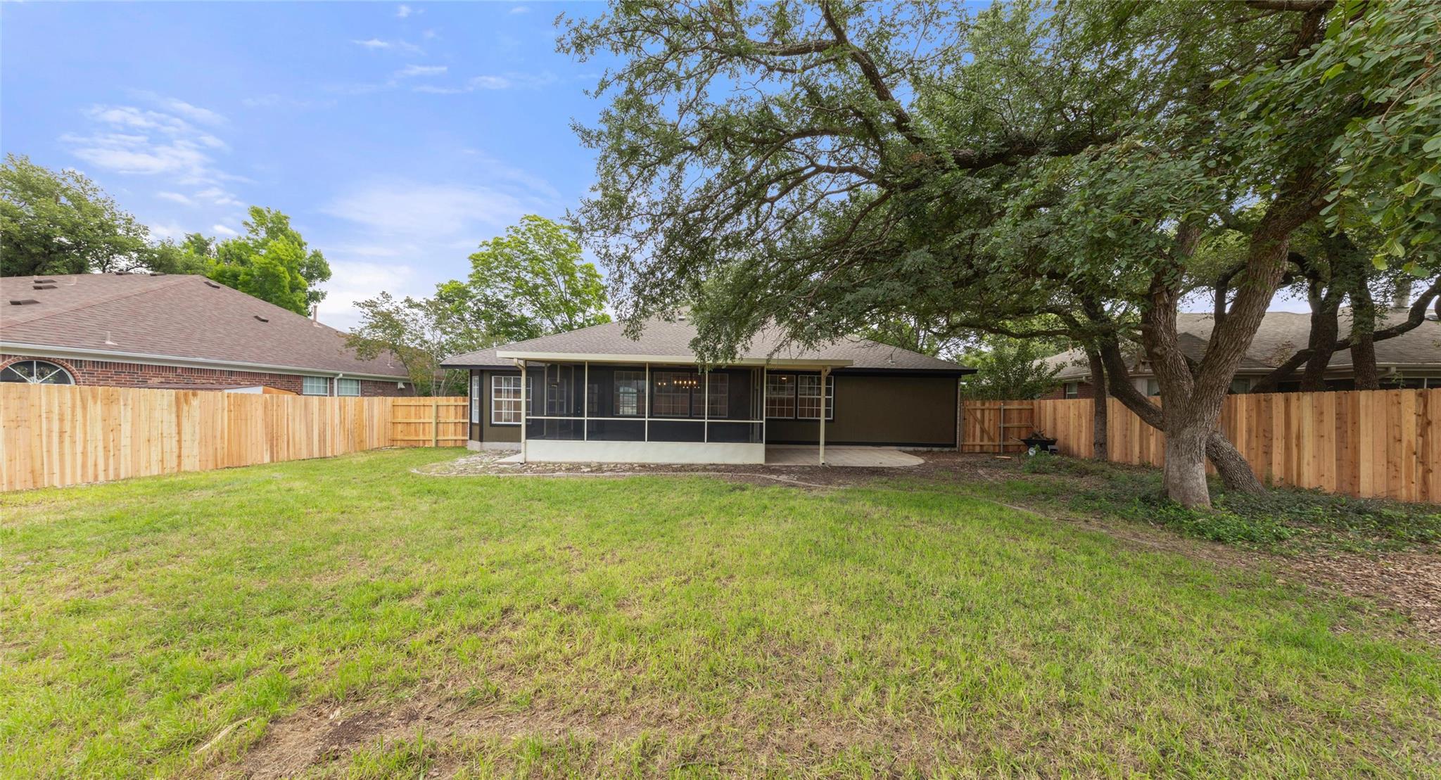 412 Tamara Dr Property Photo 28