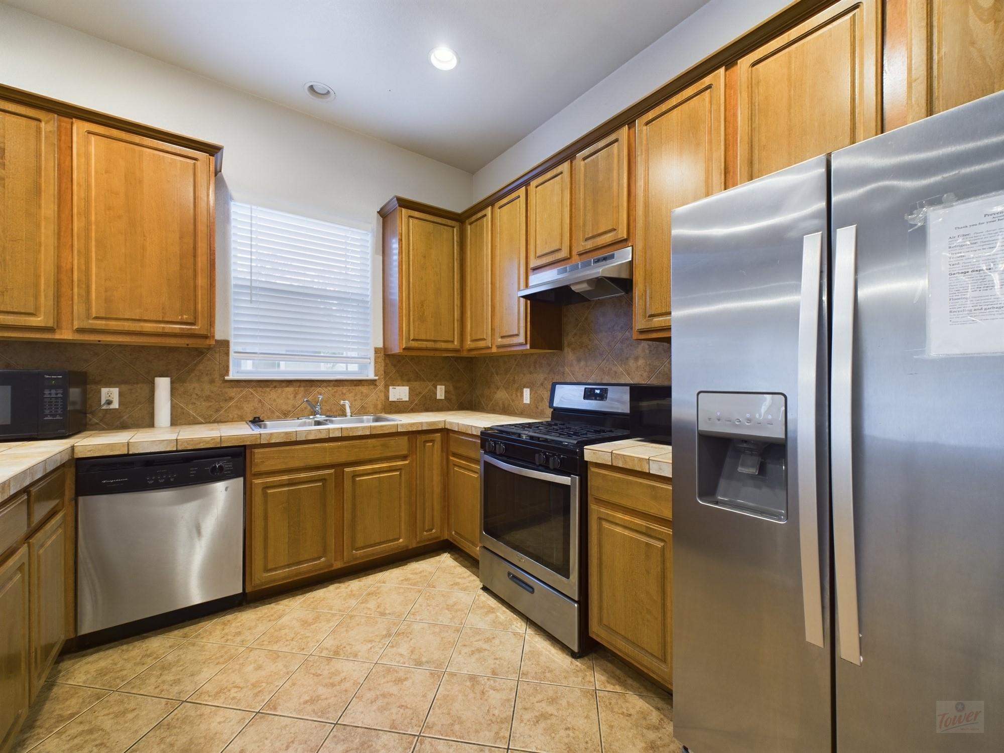 401 Nelray Blvd #a Property Photo 7