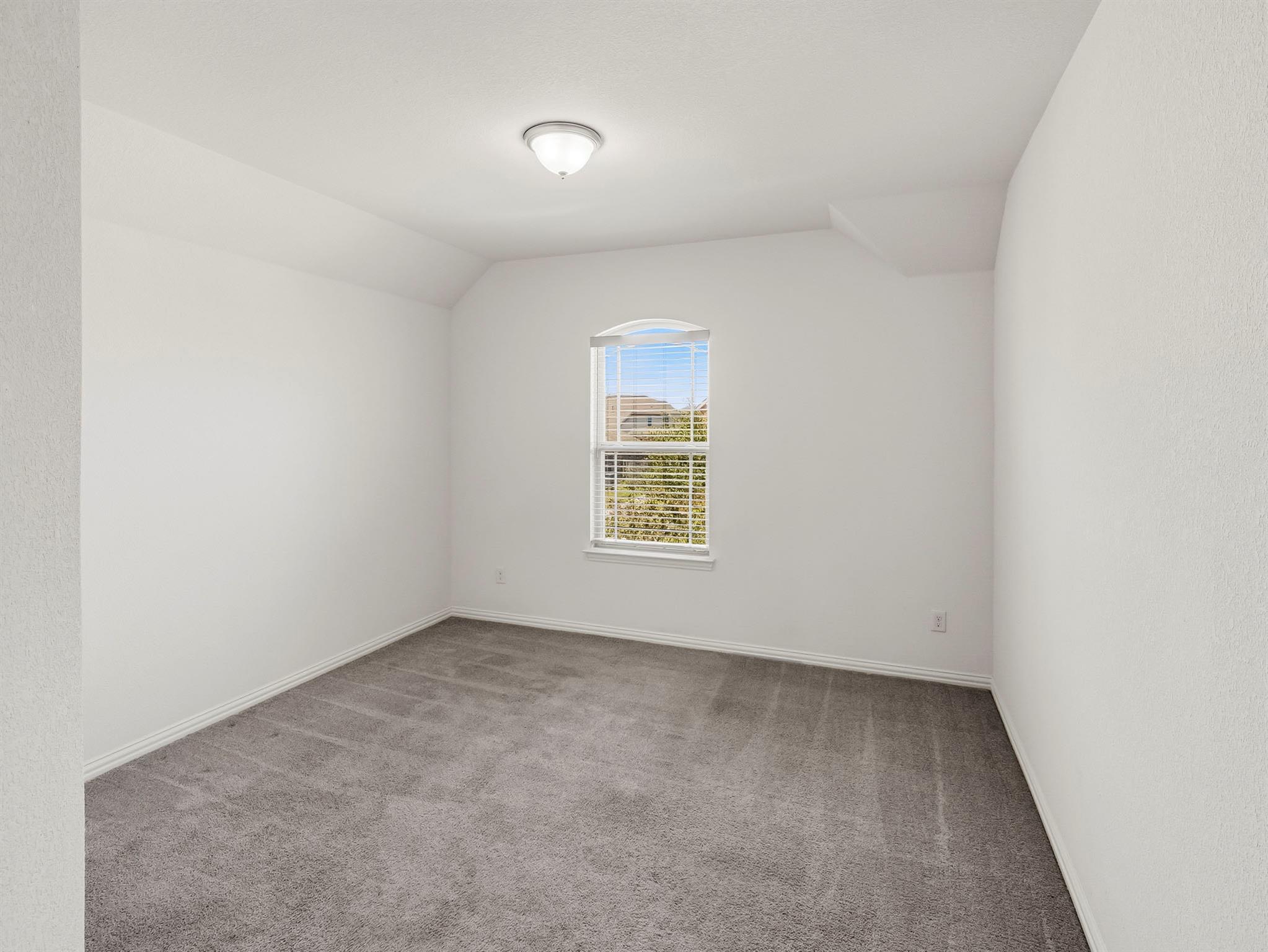 3901 Eland Dr Property Photo 25
