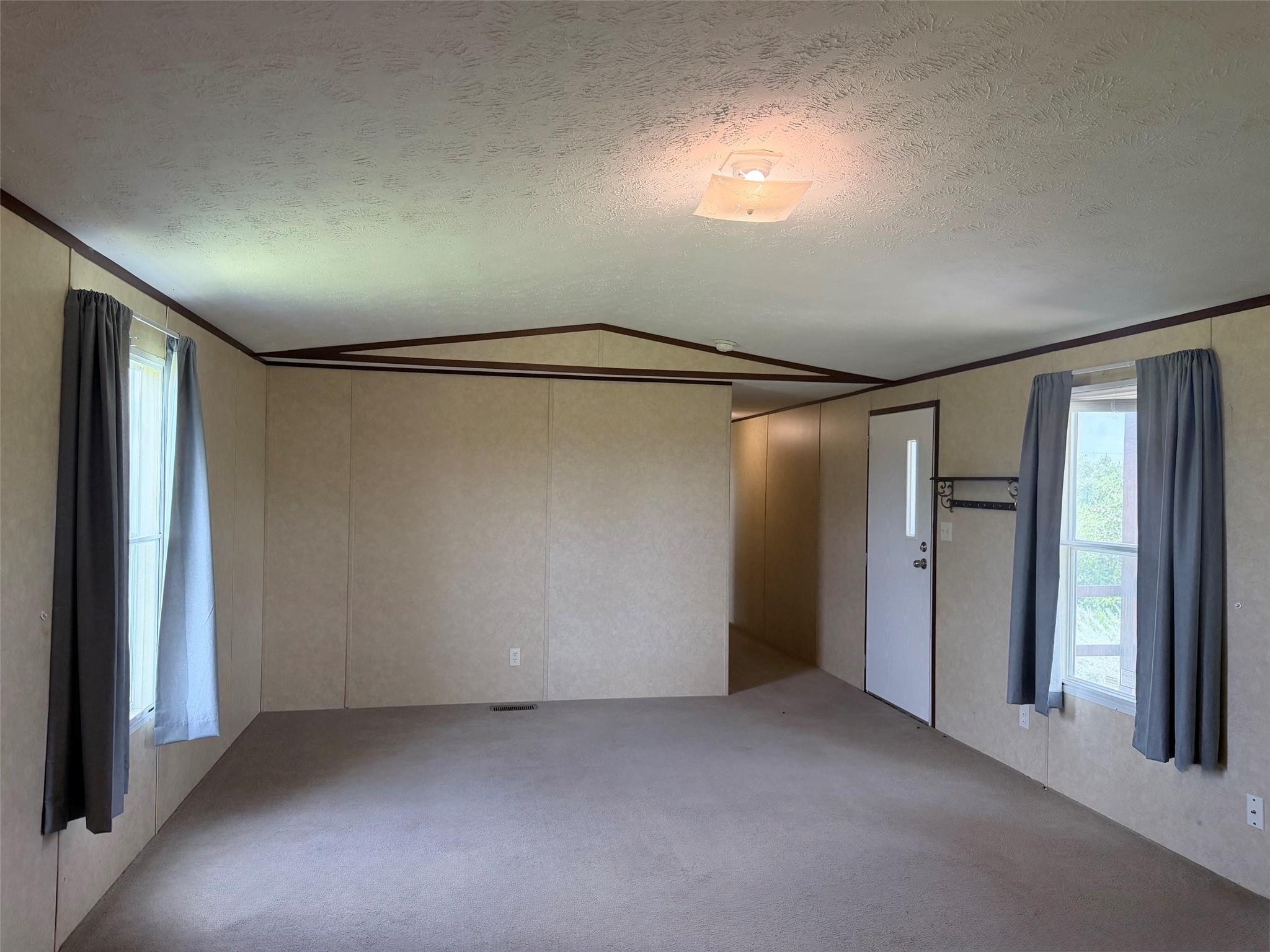 538 Cottletown Rd Property Photo 4