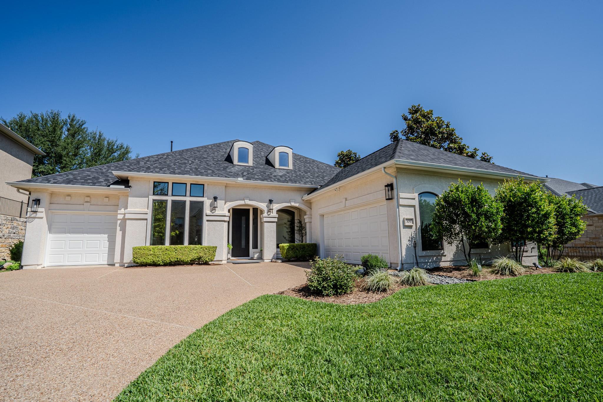 309 Aria Dr Property Photo 3
