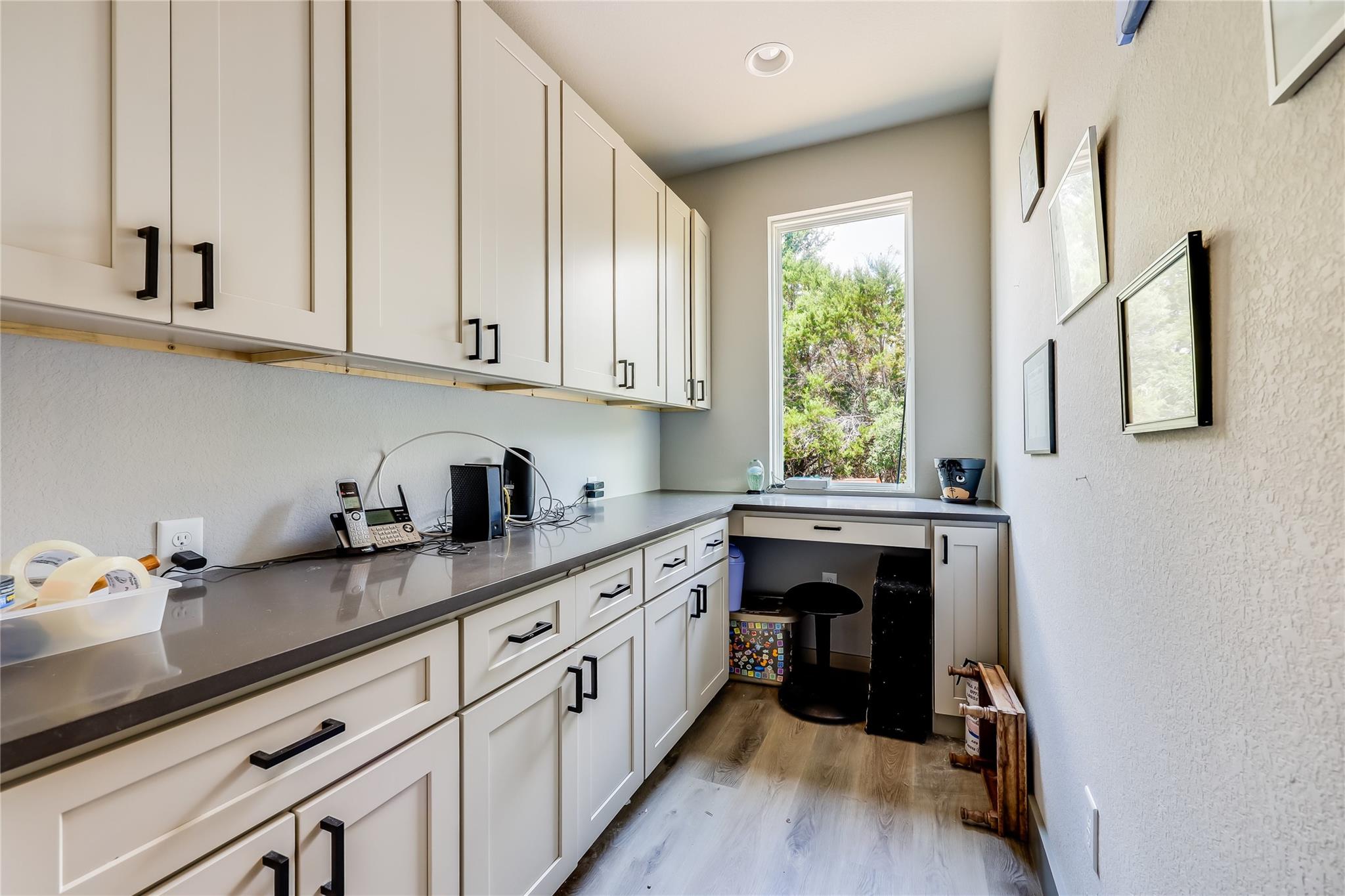 21412 Santa Rosa Ave Property Photo 25