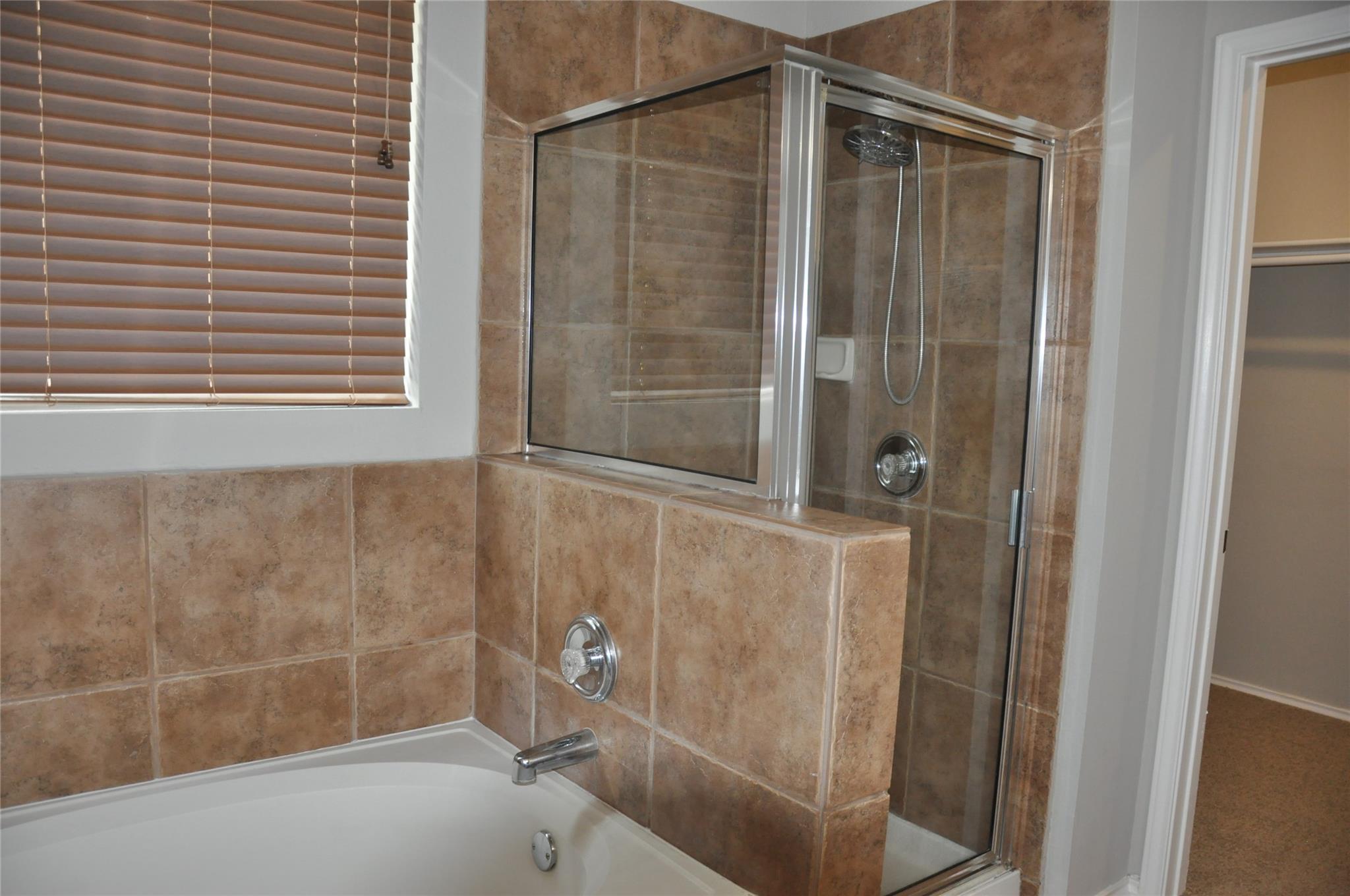 507 Las Colinas Dr Property Photo 20
