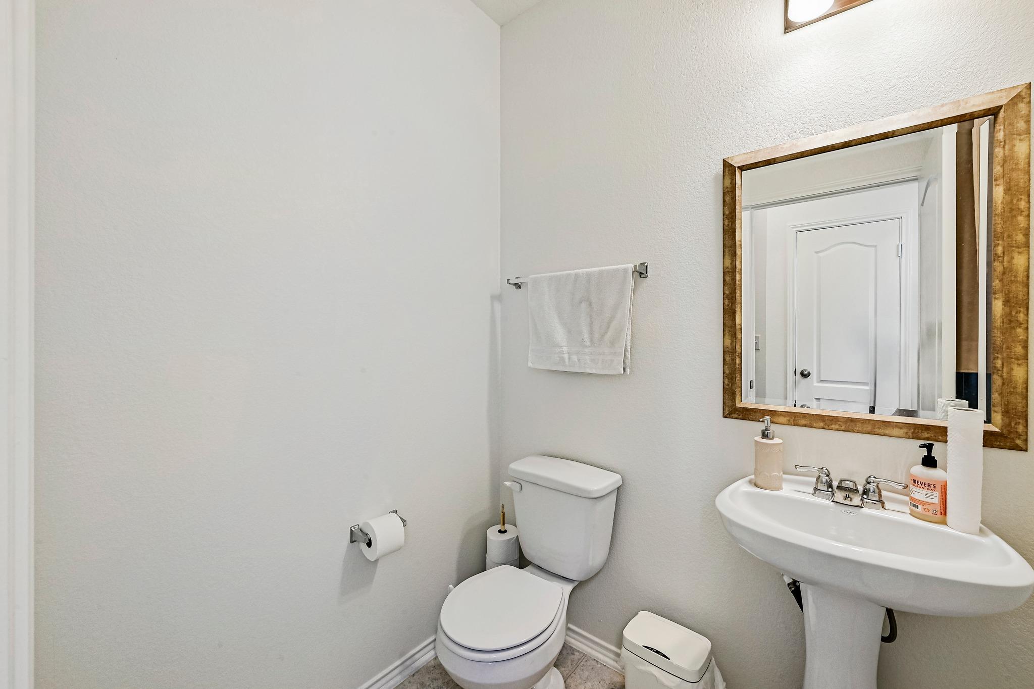 6316 Wagon Spring St Property Photo 12