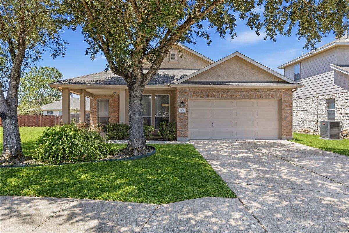 107 Buck Shot Ct Property Photo 1