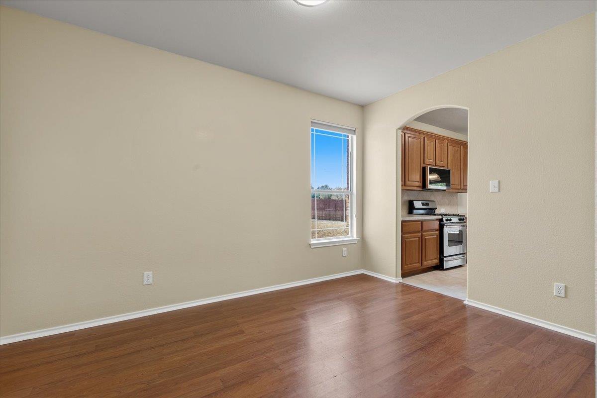 107 Buck Shot Ct Property Photo 8