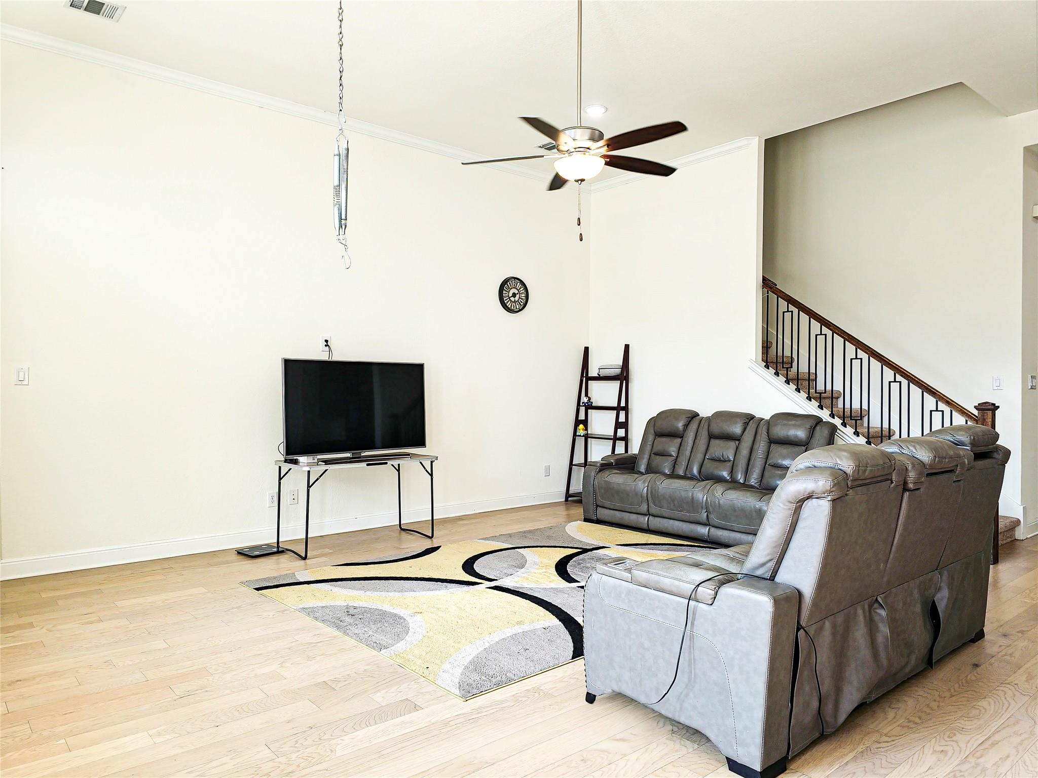 813 Sunny Ridge Dr Property Photo 13