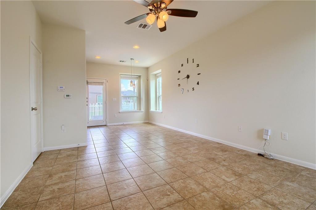 2014 Barker House Cv Property Photo 4