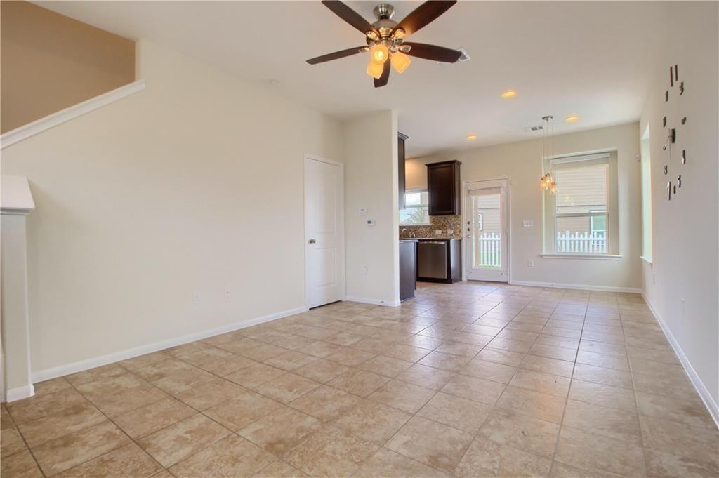 2014 Barker House Cv Property Photo 5