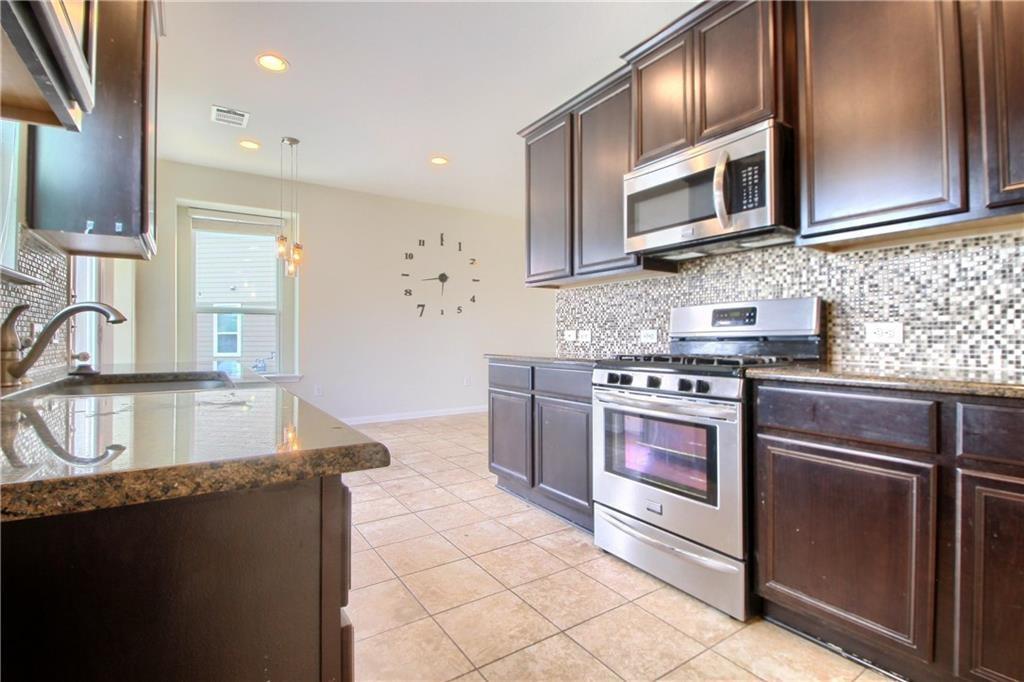 2014 Barker House Cv Property Photo 8
