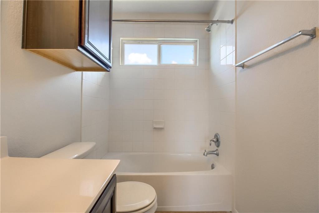 2014 Barker House Cv Property Photo 24