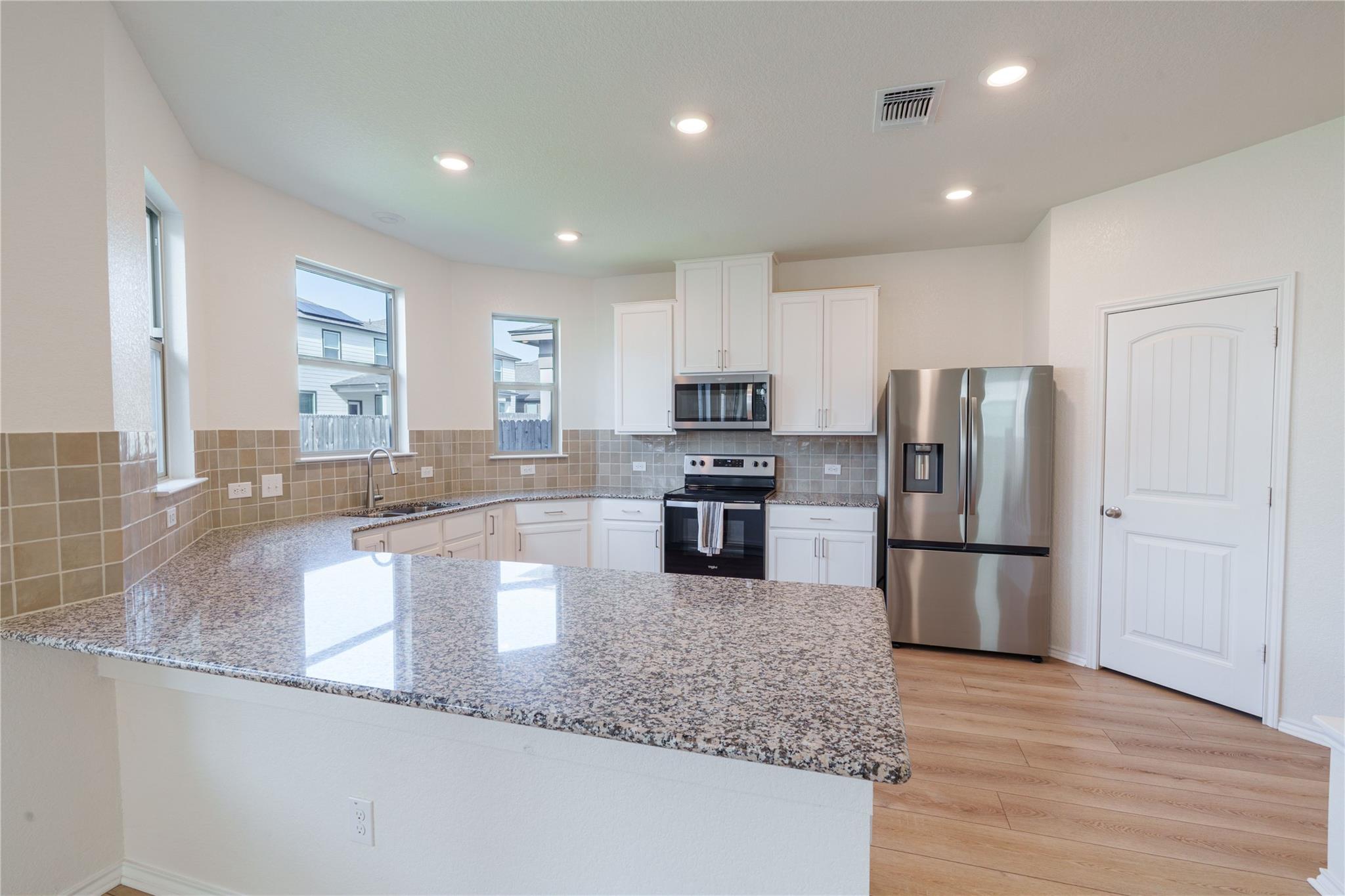 13212 Dolley Madison St Property Photo 11