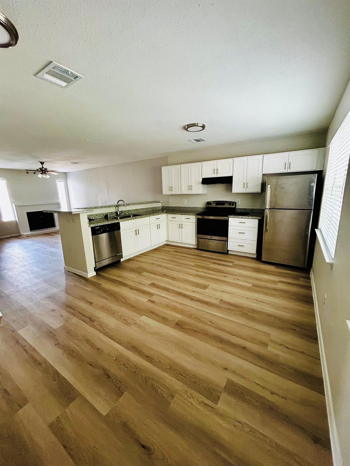 1818 River Crossing Cir #c Property Photo 8