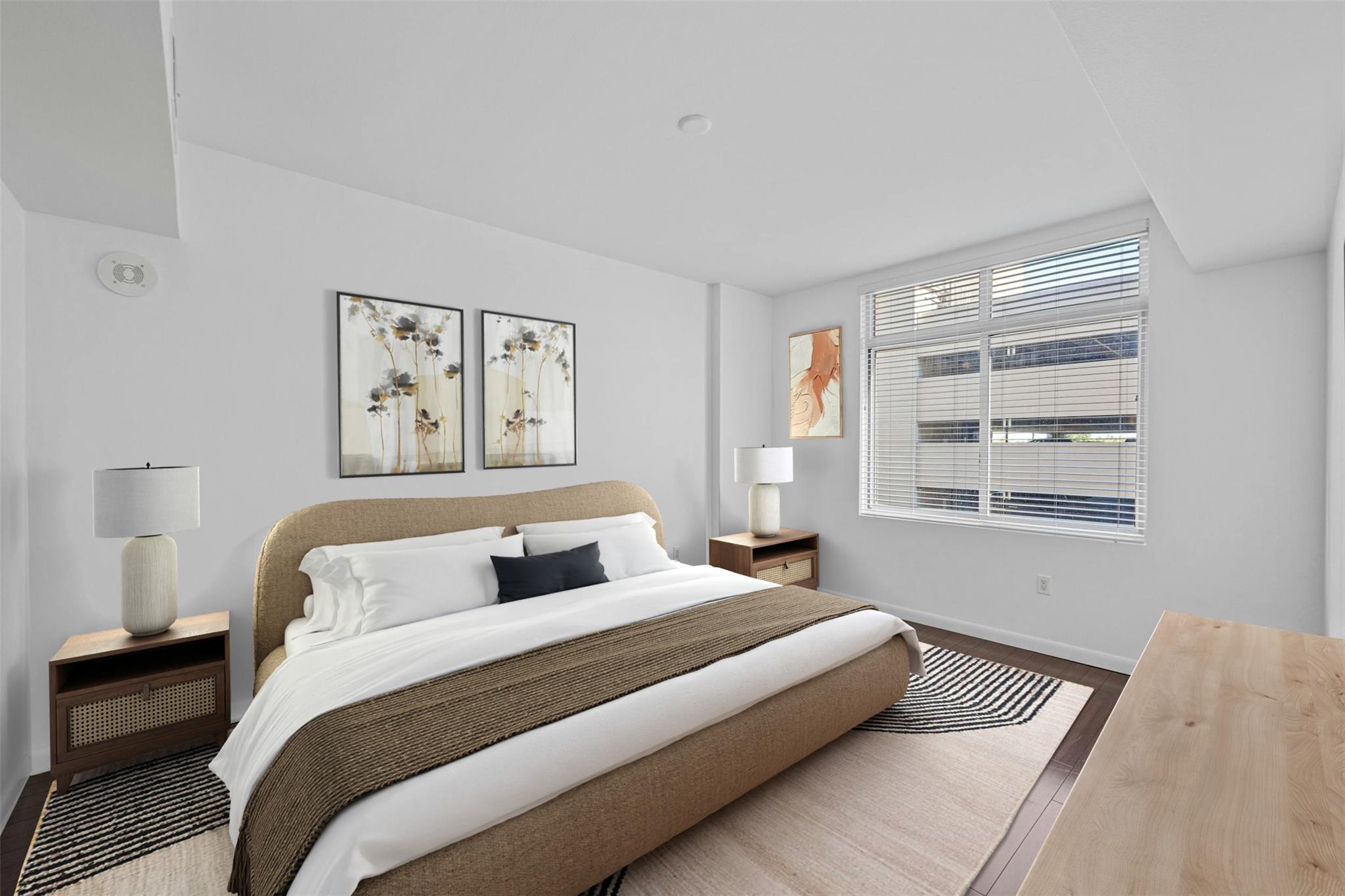 54 Rainey St 613 Property Photo 8