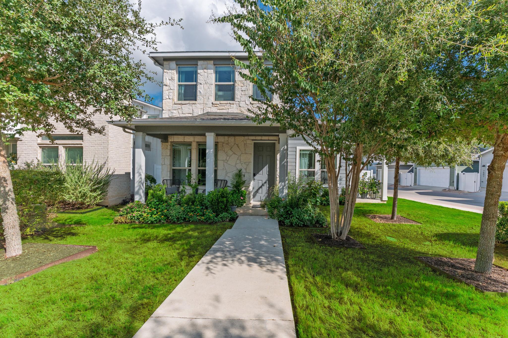7813 Norah Dr Property Photo 1