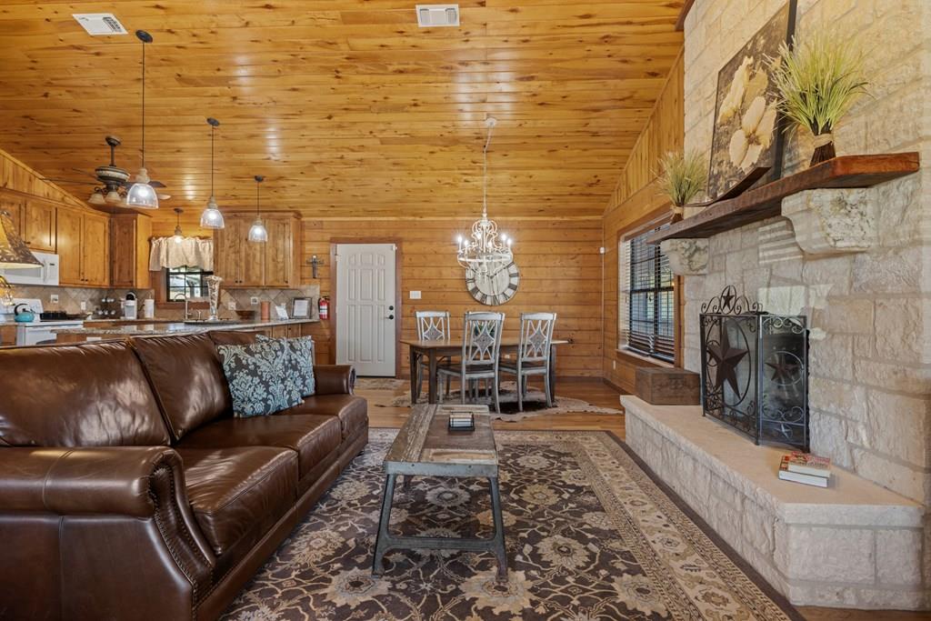 394 Ranch Rd 1376 Rd Property Photo 5