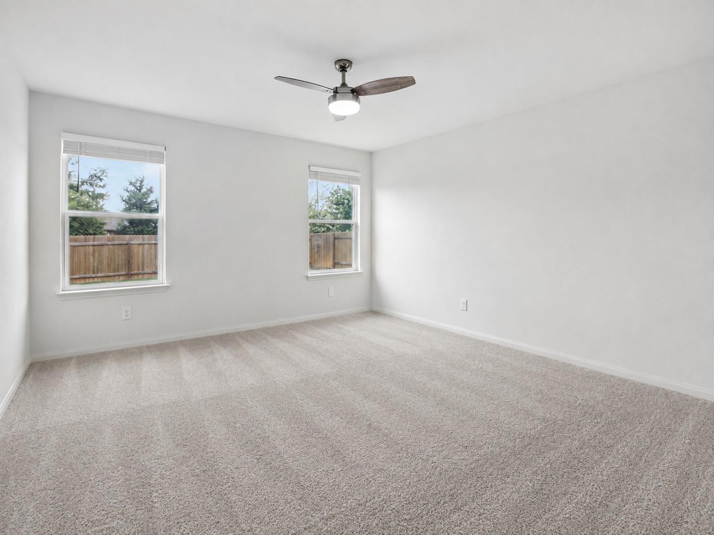 1040 Riverdale Cv Property Photo 18