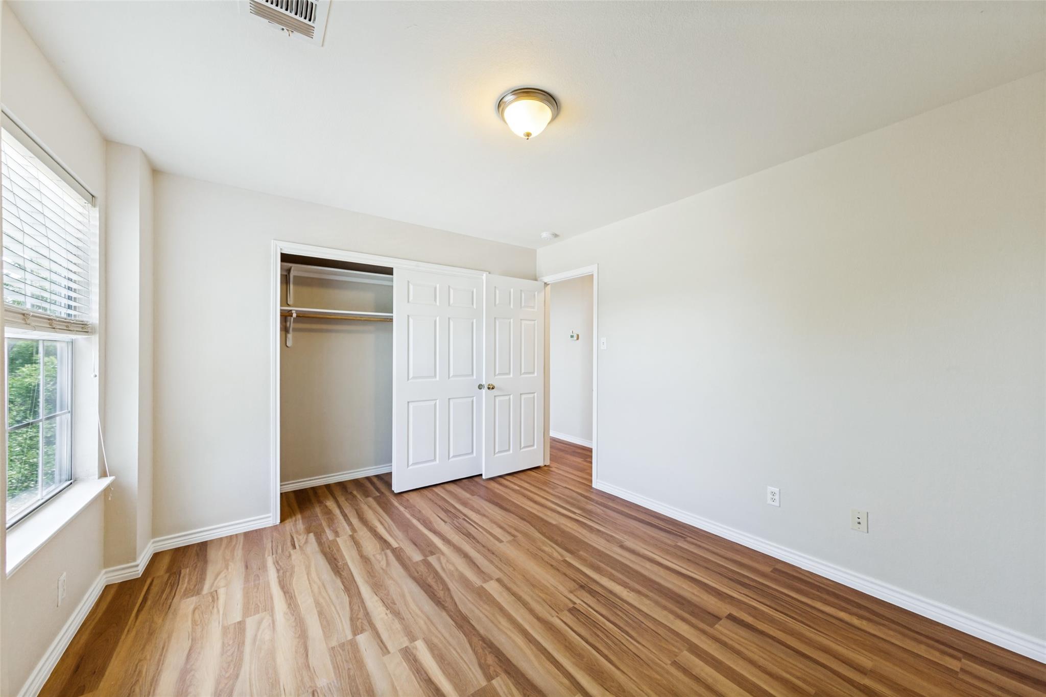 11205 Conchos River Trl Property Photo 17