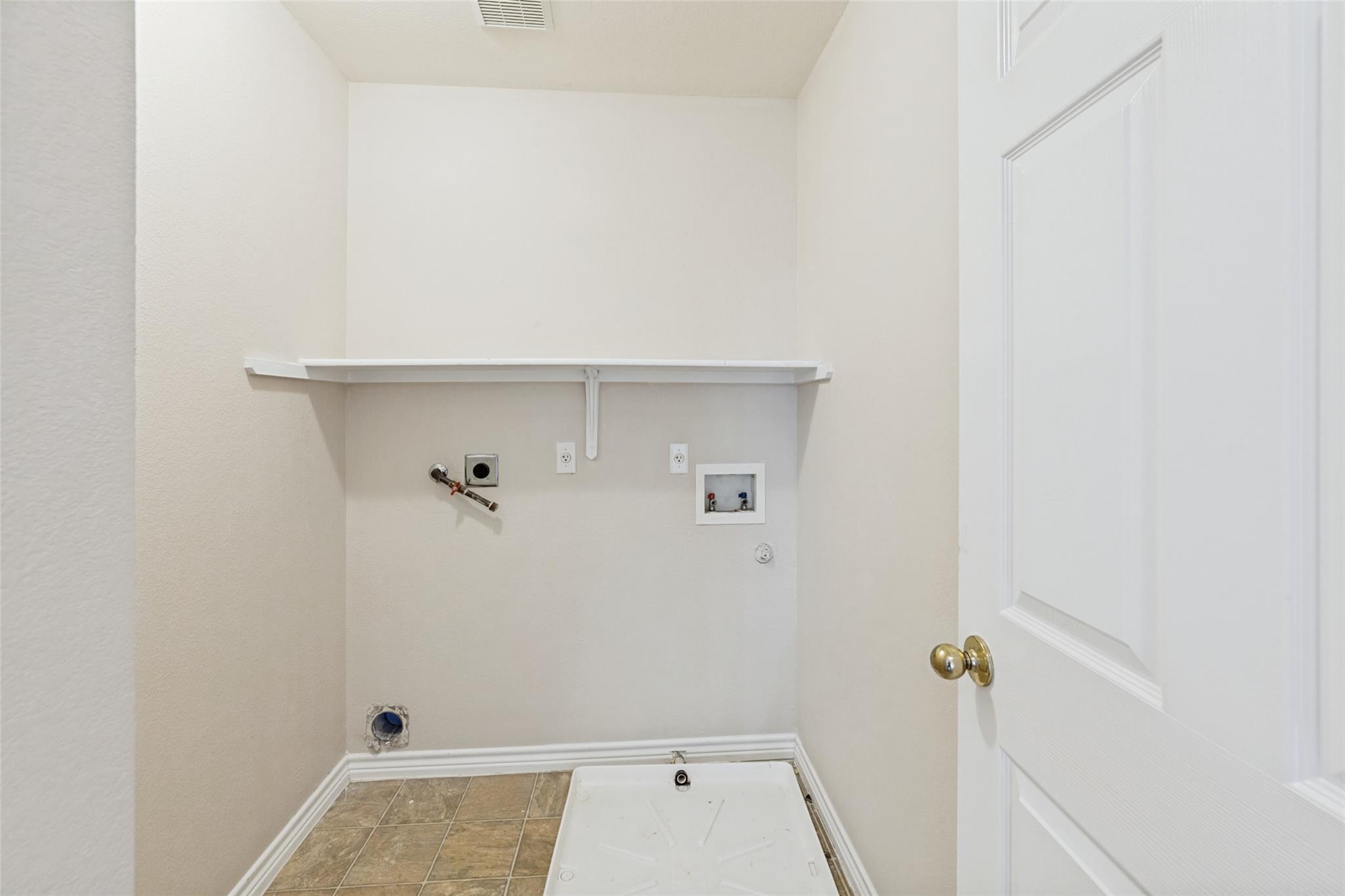 11205 Conchos River Trl Property Photo 19