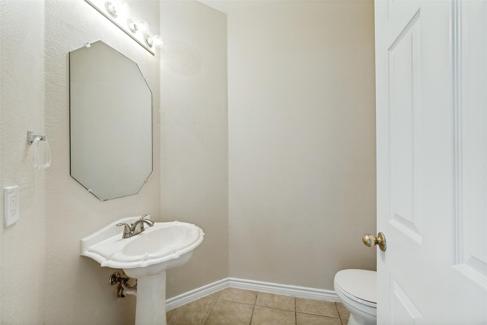 11205 Conchos River Trl Property Photo 26