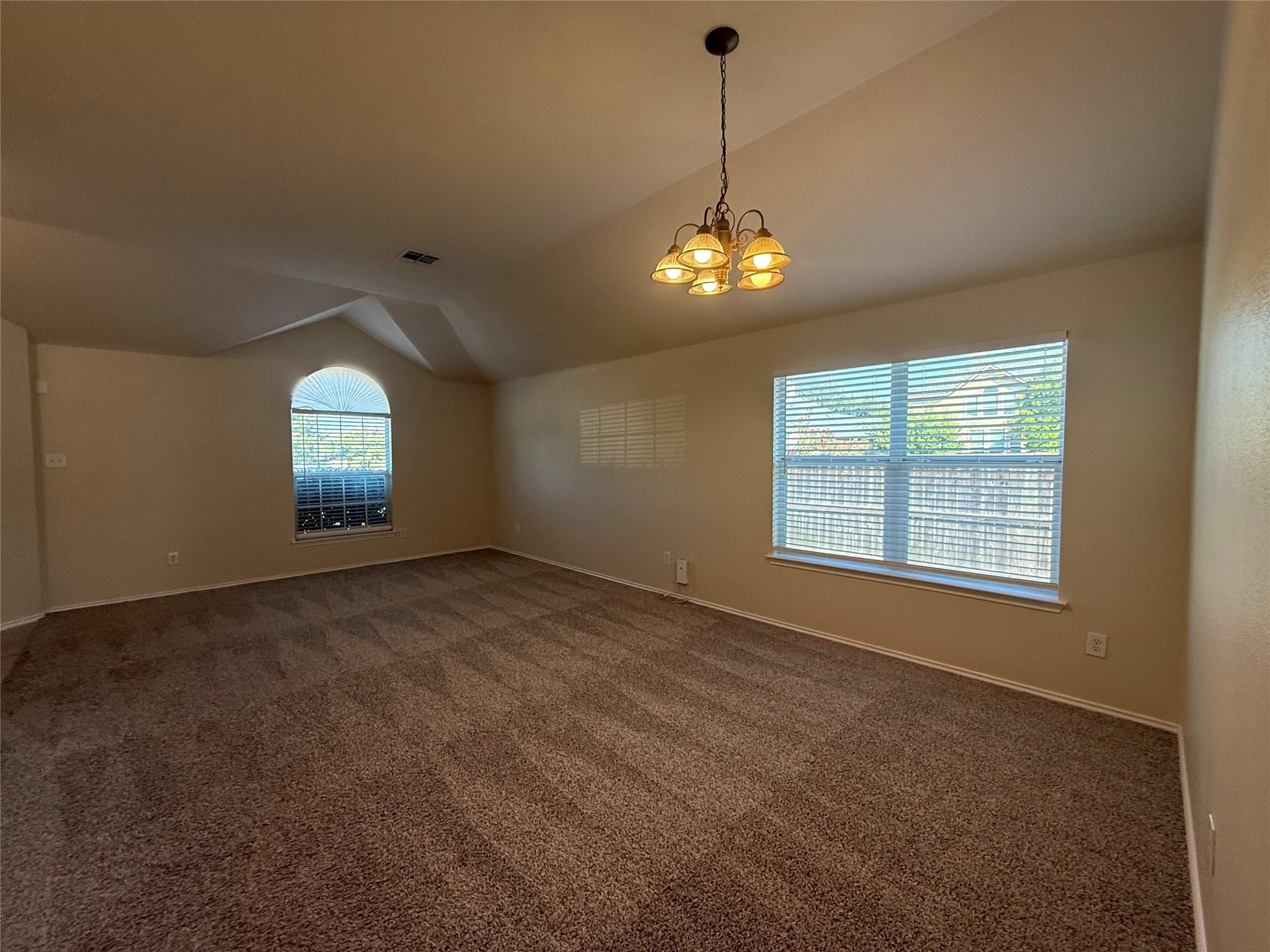 3401 Longhorn Trl Property Photo 3