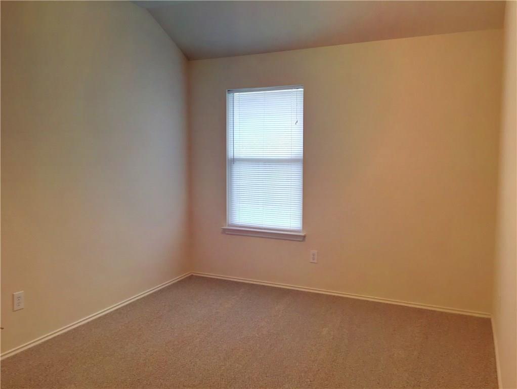 3401 Longhorn Trl Property Photo 14