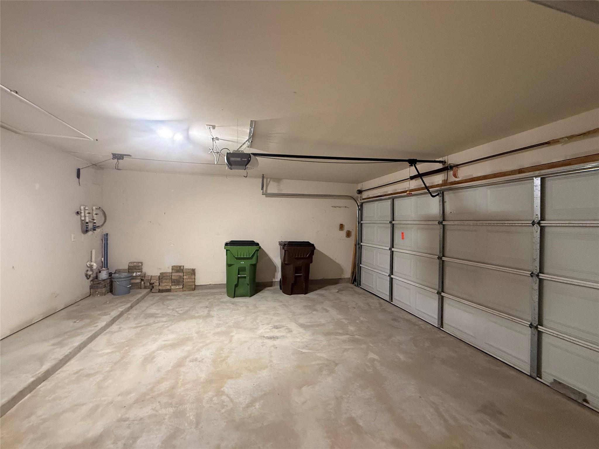 3401 Longhorn Trl Property Photo 15