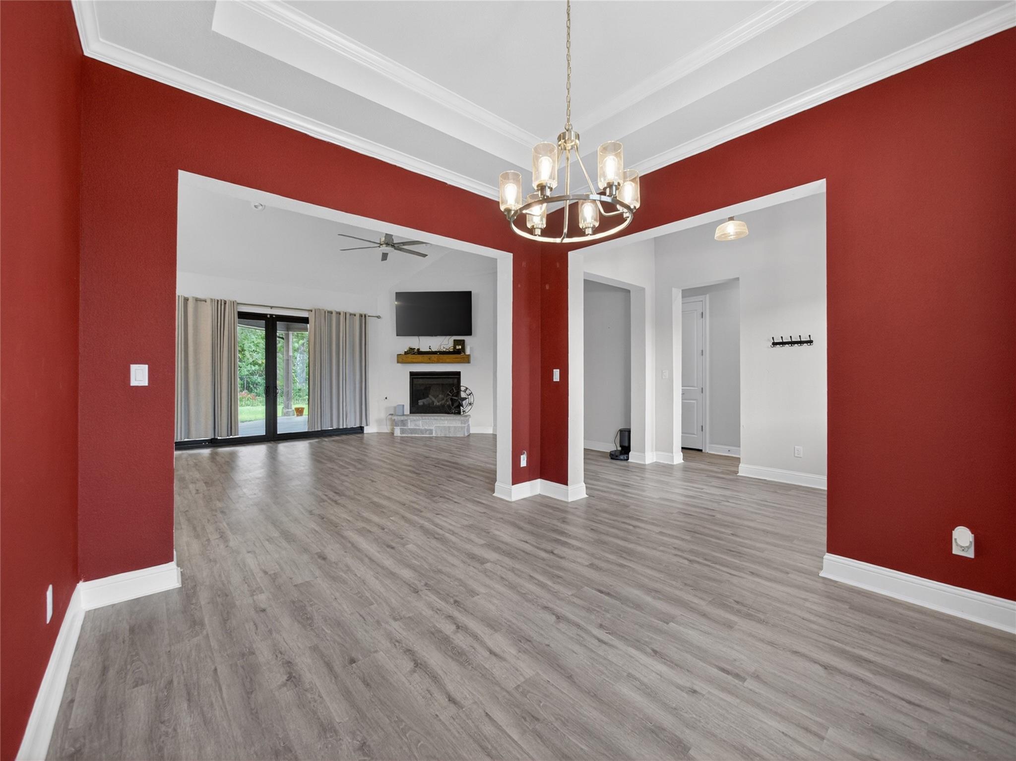 18107 Forrest Dr Property Photo 5