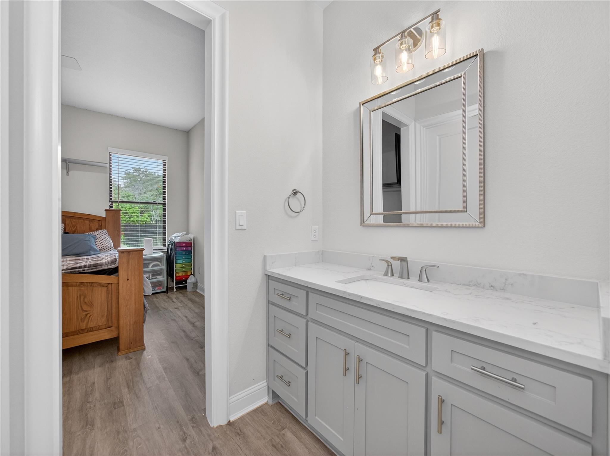18107 Forrest Dr Property Photo 23