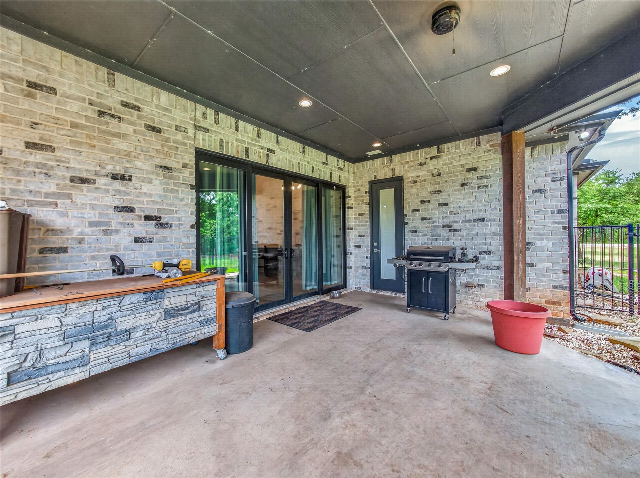 18107 Forrest Dr Property Photo 31