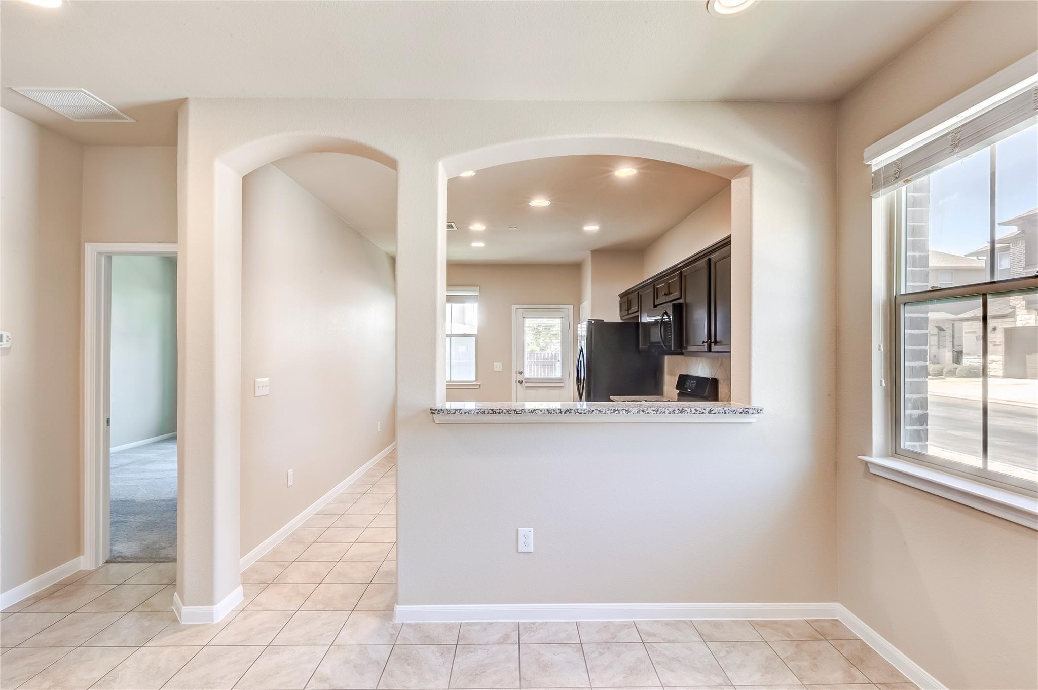2880 Donnell Dr #1704 Property Photo 9