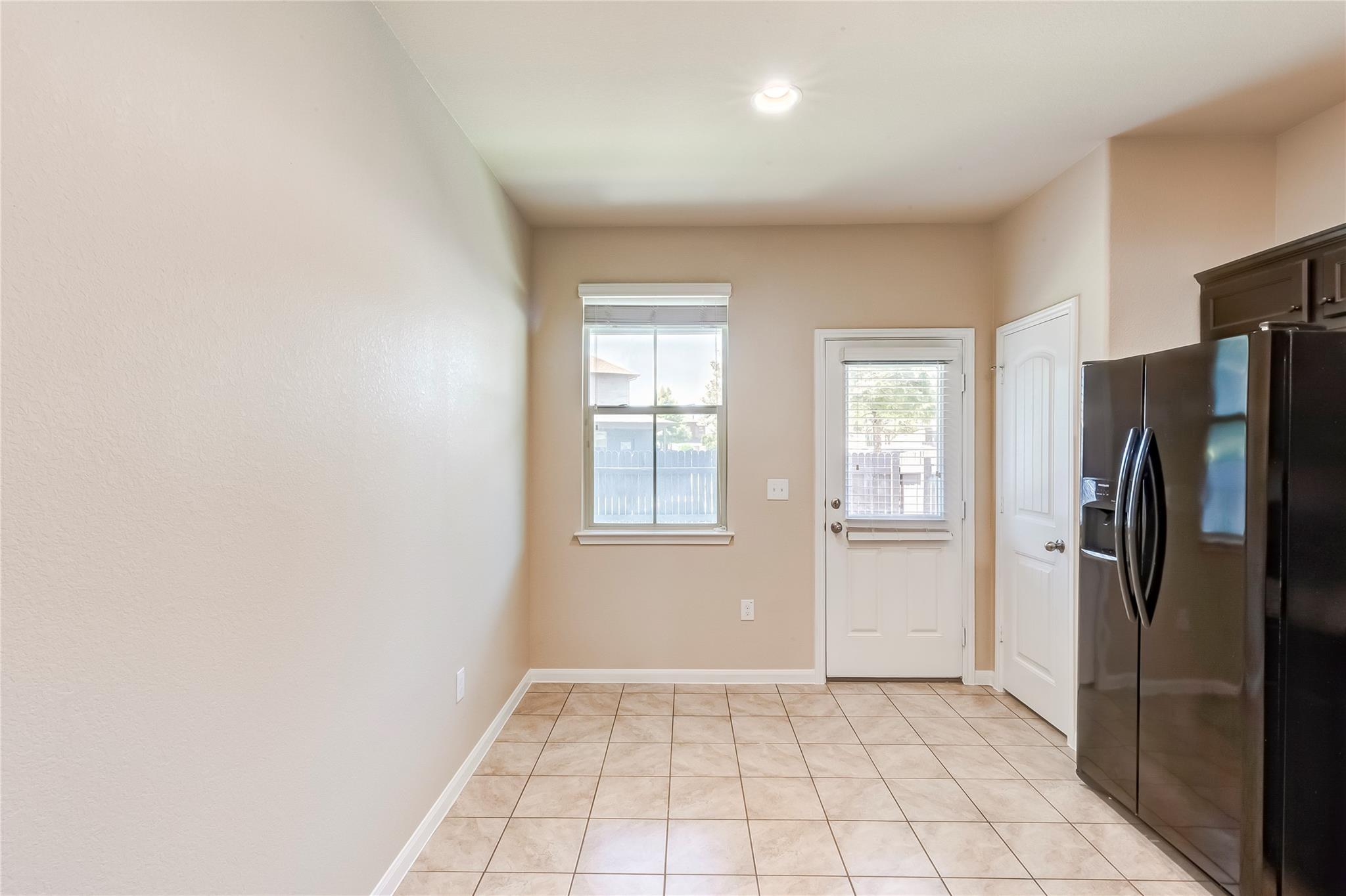 2880 Donnell Dr #1704 Property Photo 13