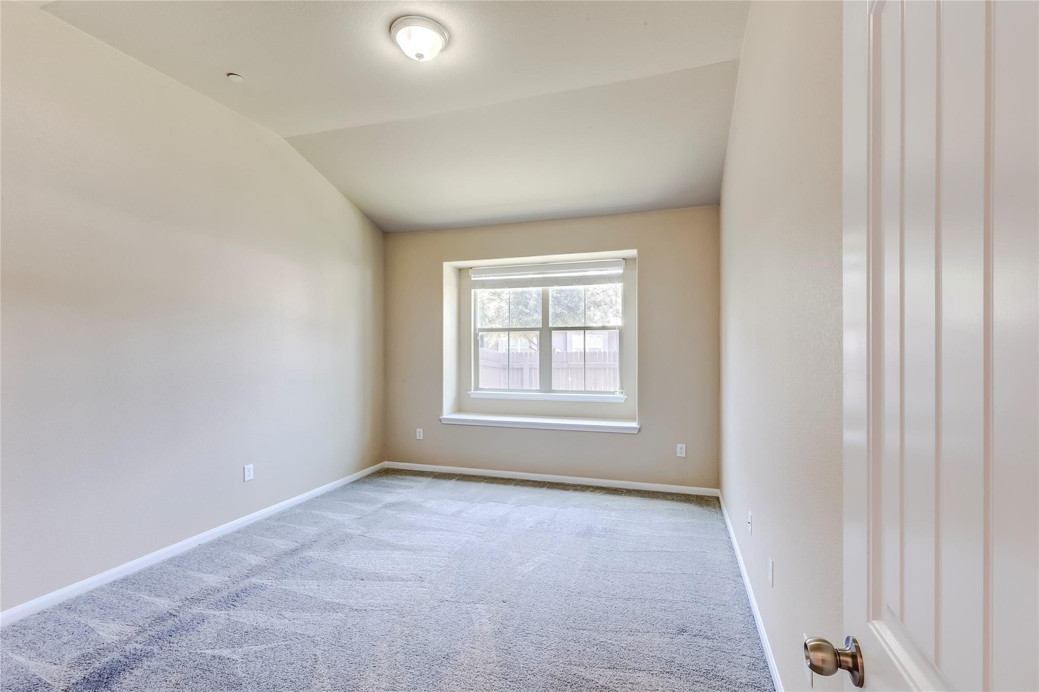 2880 Donnell Dr #1704 Property Photo 15