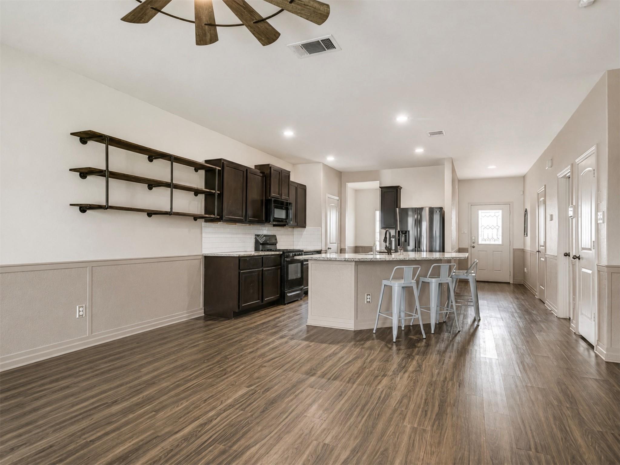 157 Werner Dr Property Photo 4
