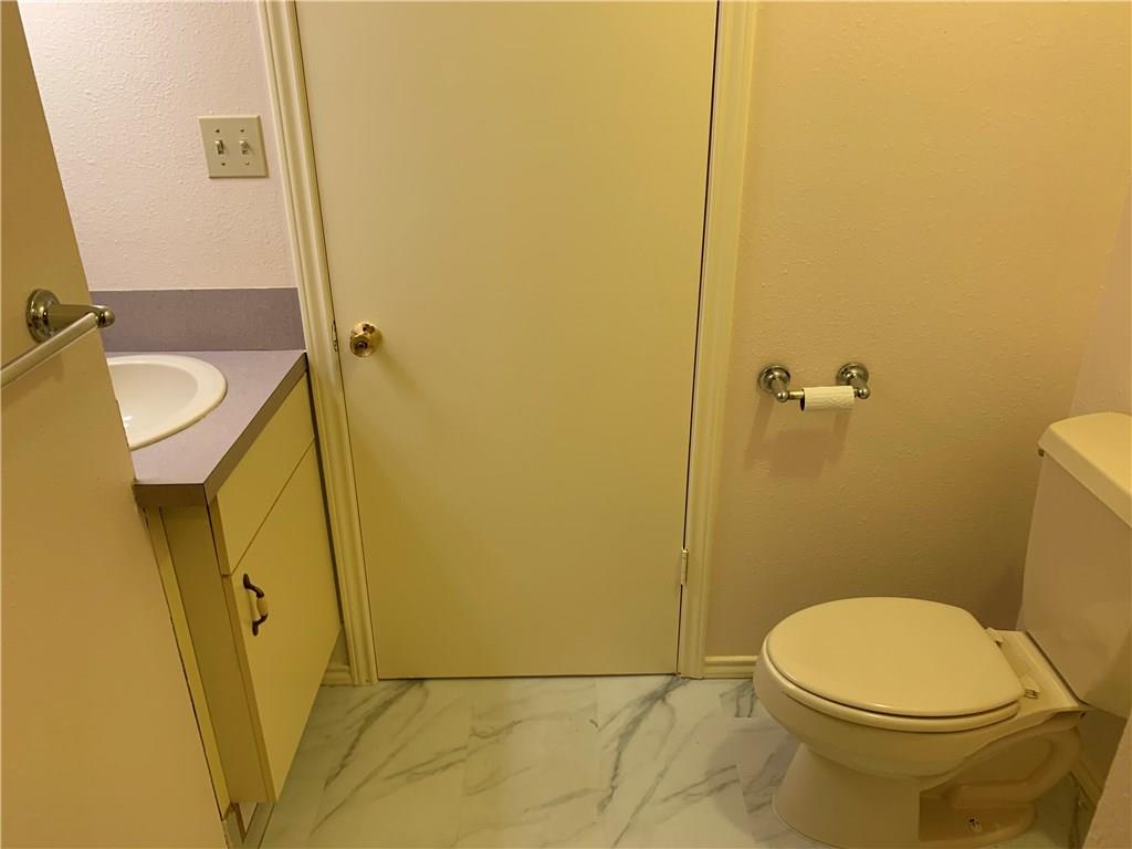 4428 Gillis St Property Photo 11