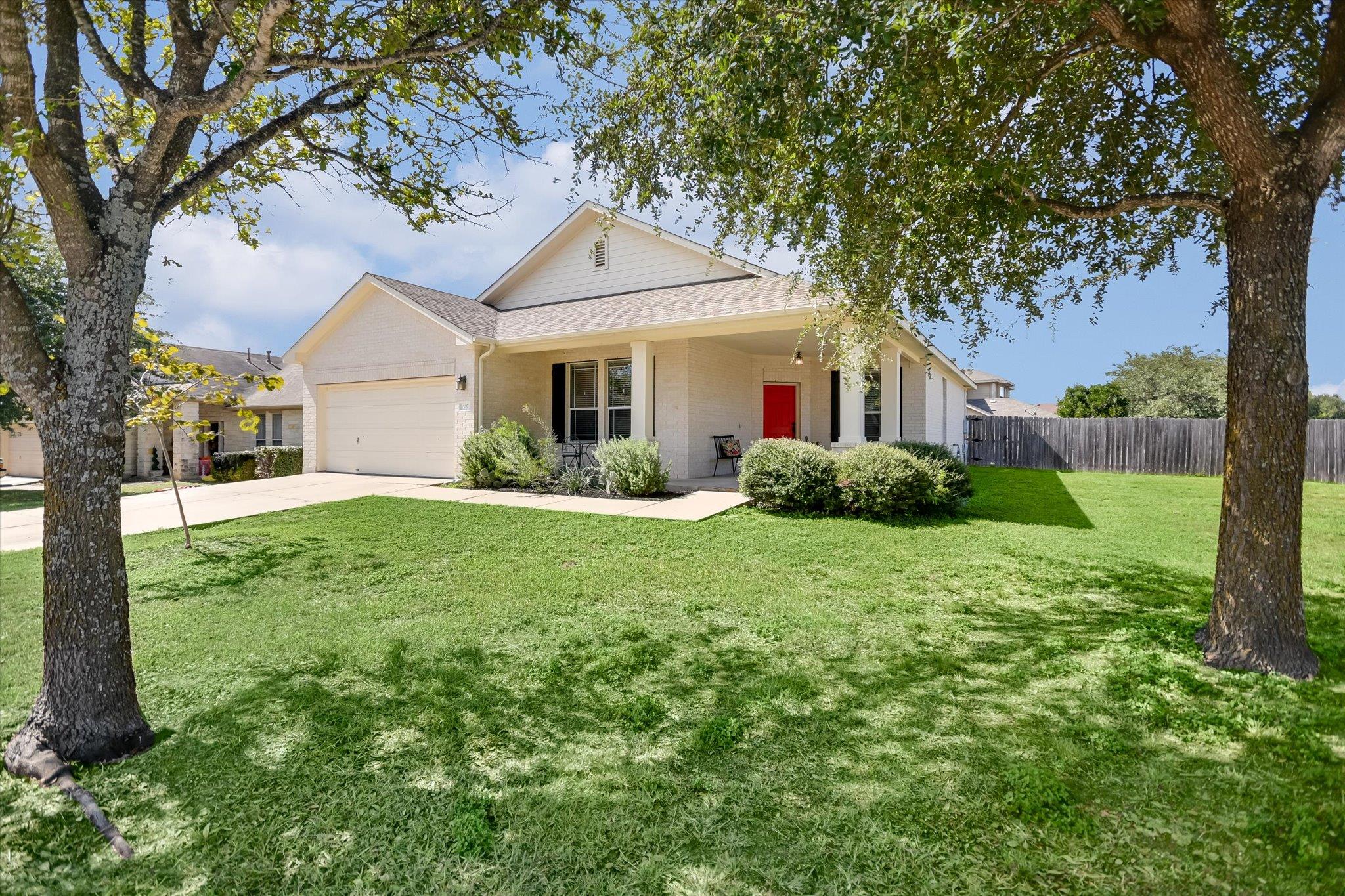587 Shadow Creek Blvd Property Photo 1