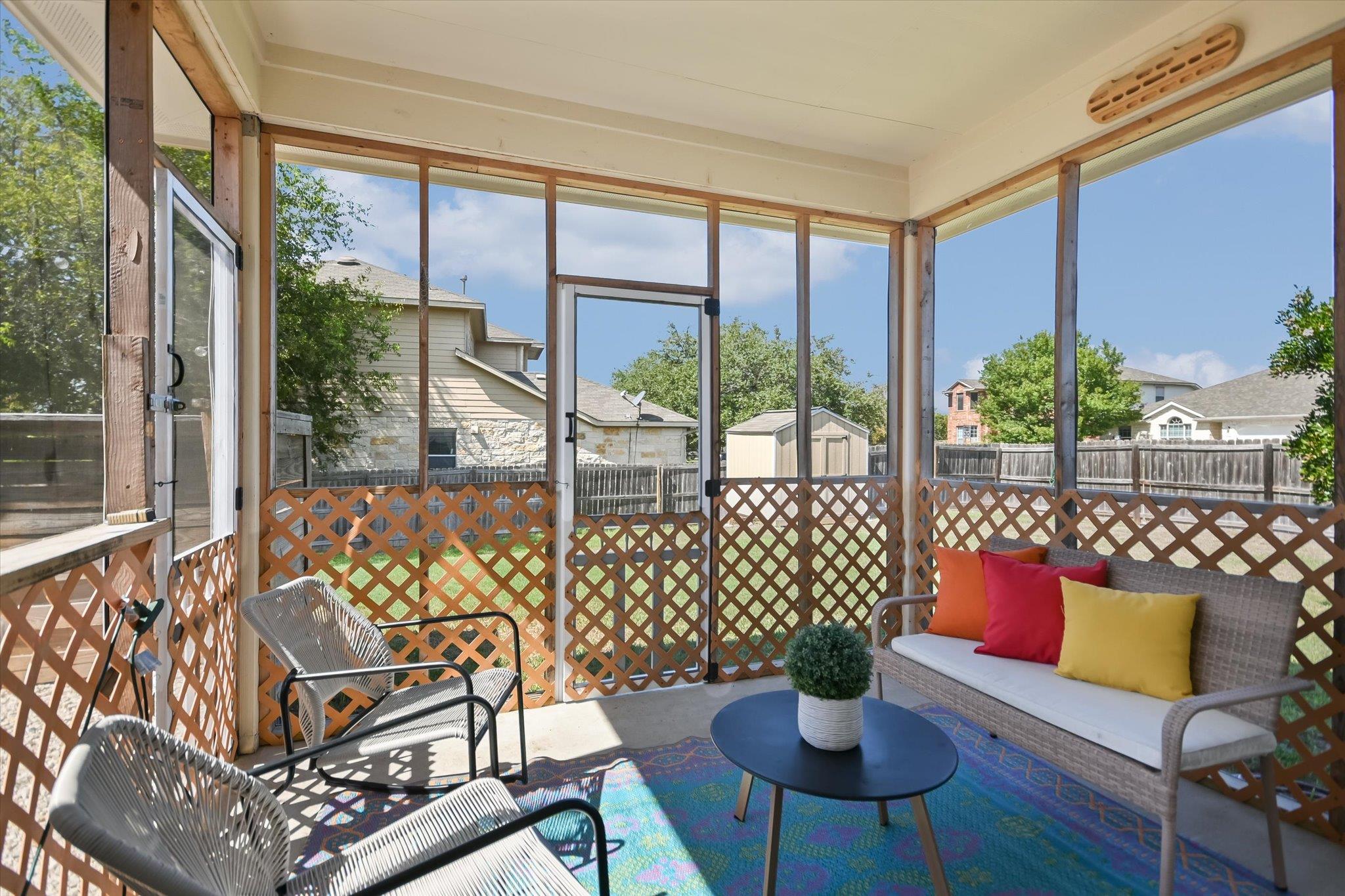 587 Shadow Creek Blvd Property Photo 14