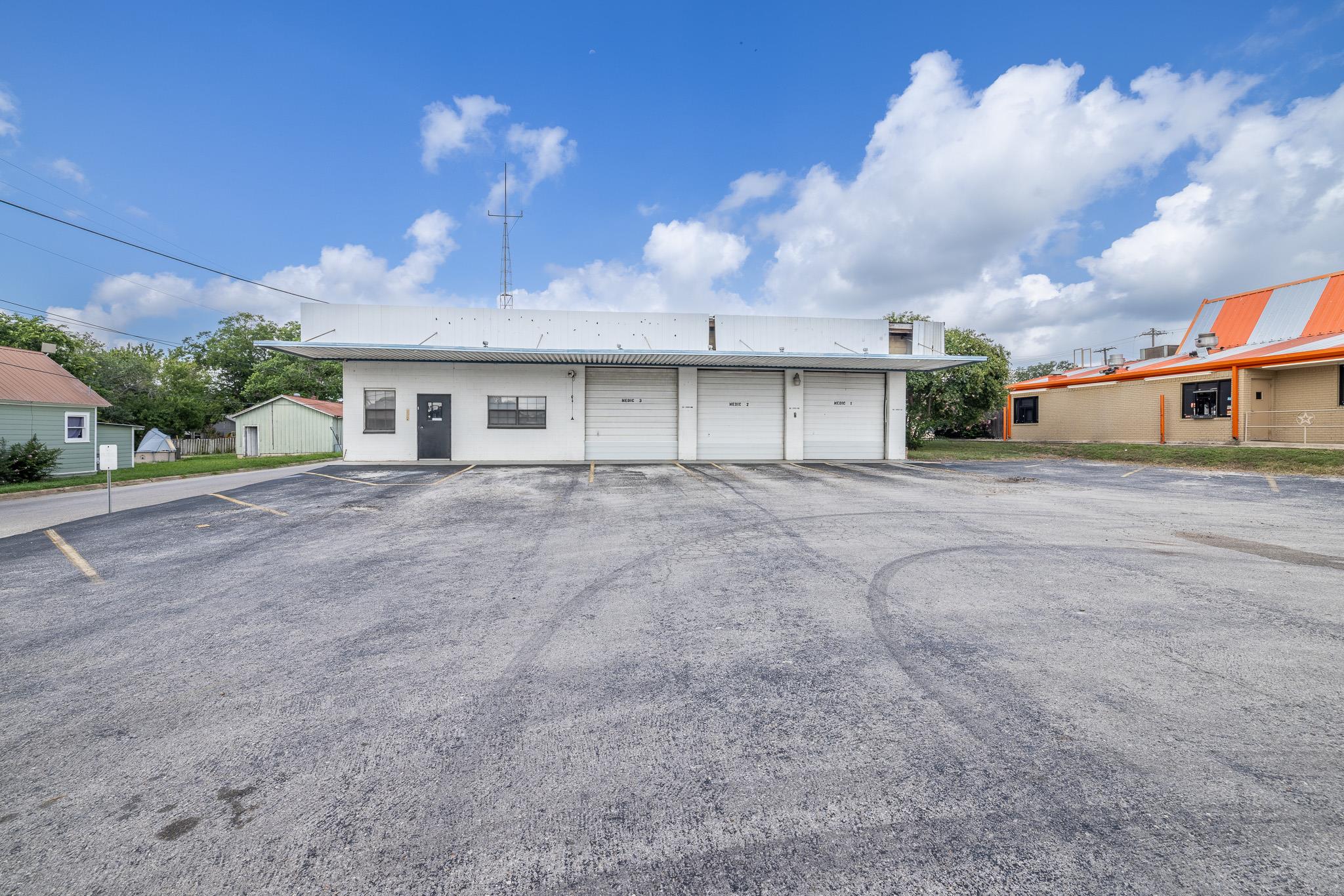 1703 N Saint Joseph St Property Photo