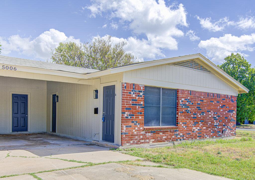 5006 Brighton Rd #a Property Photo 2