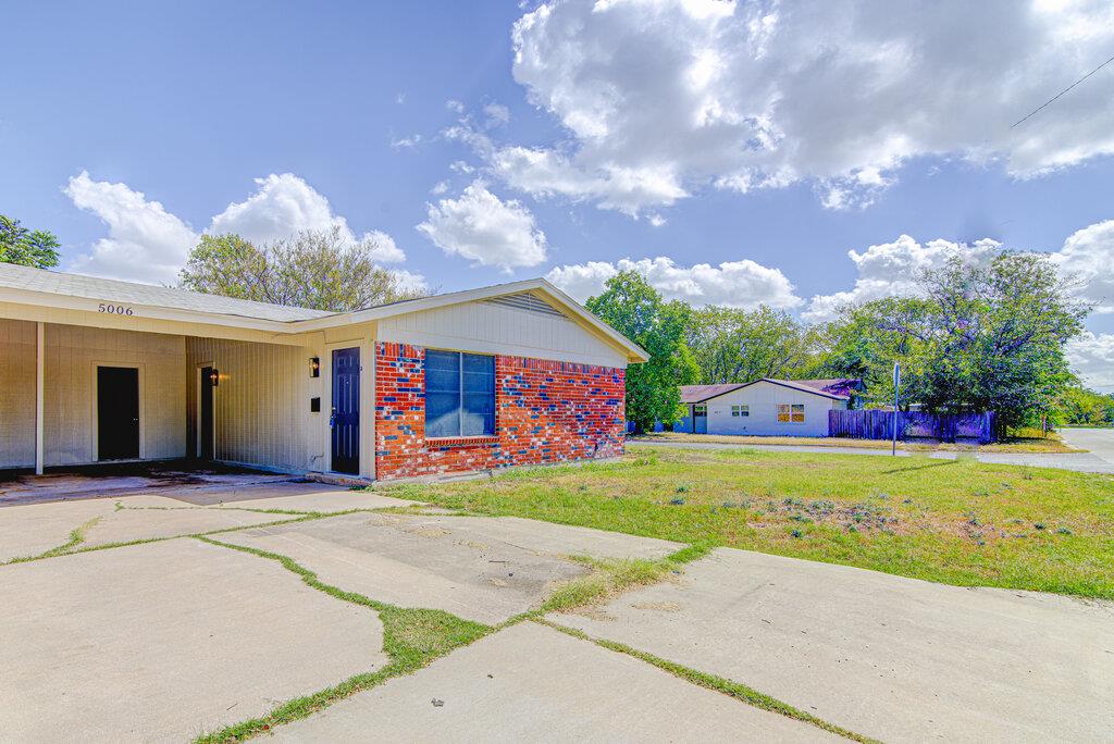 5006 Brighton Rd #a Property Photo 3