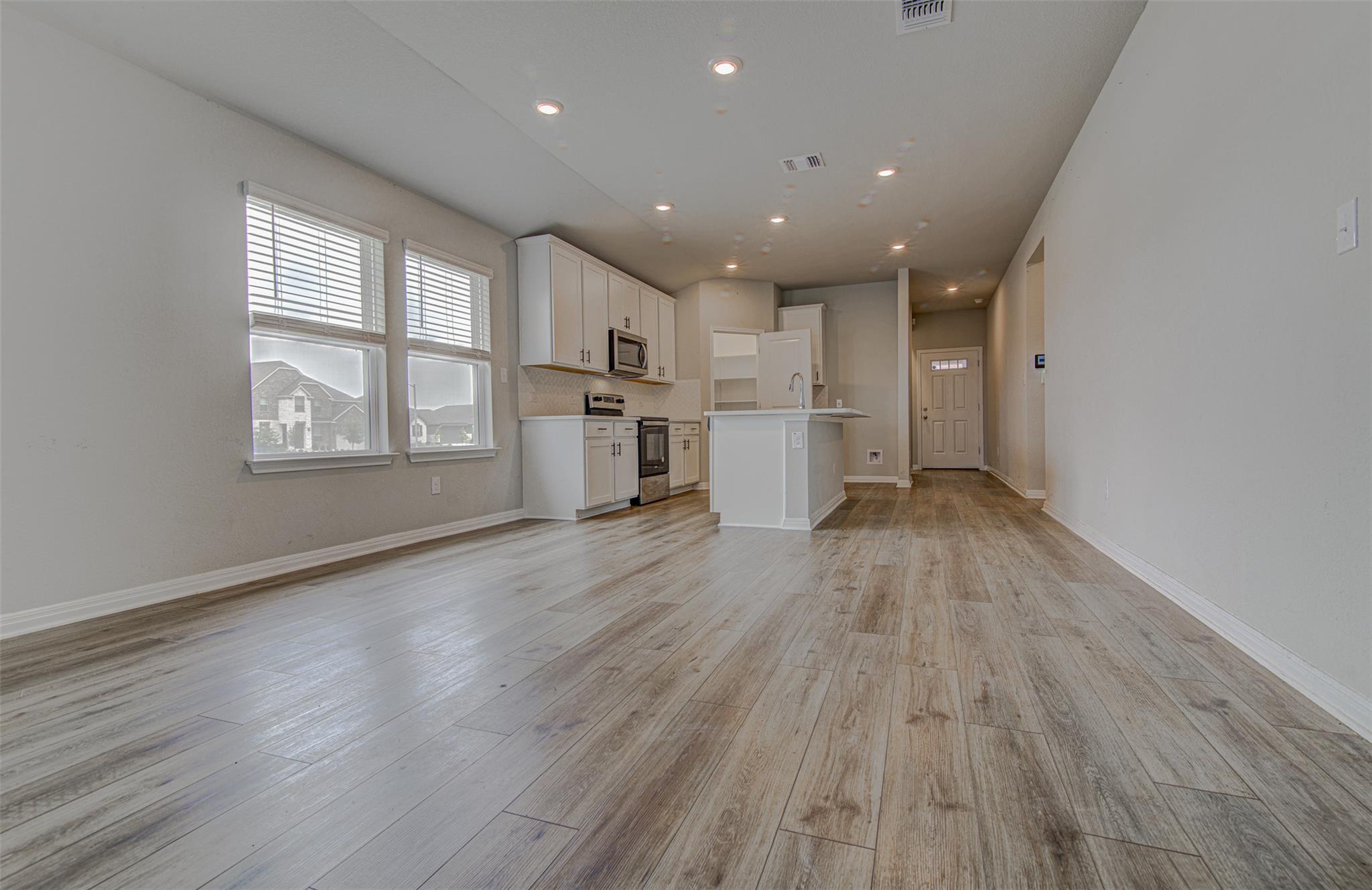 300 Bear Oak St Property Photo 10