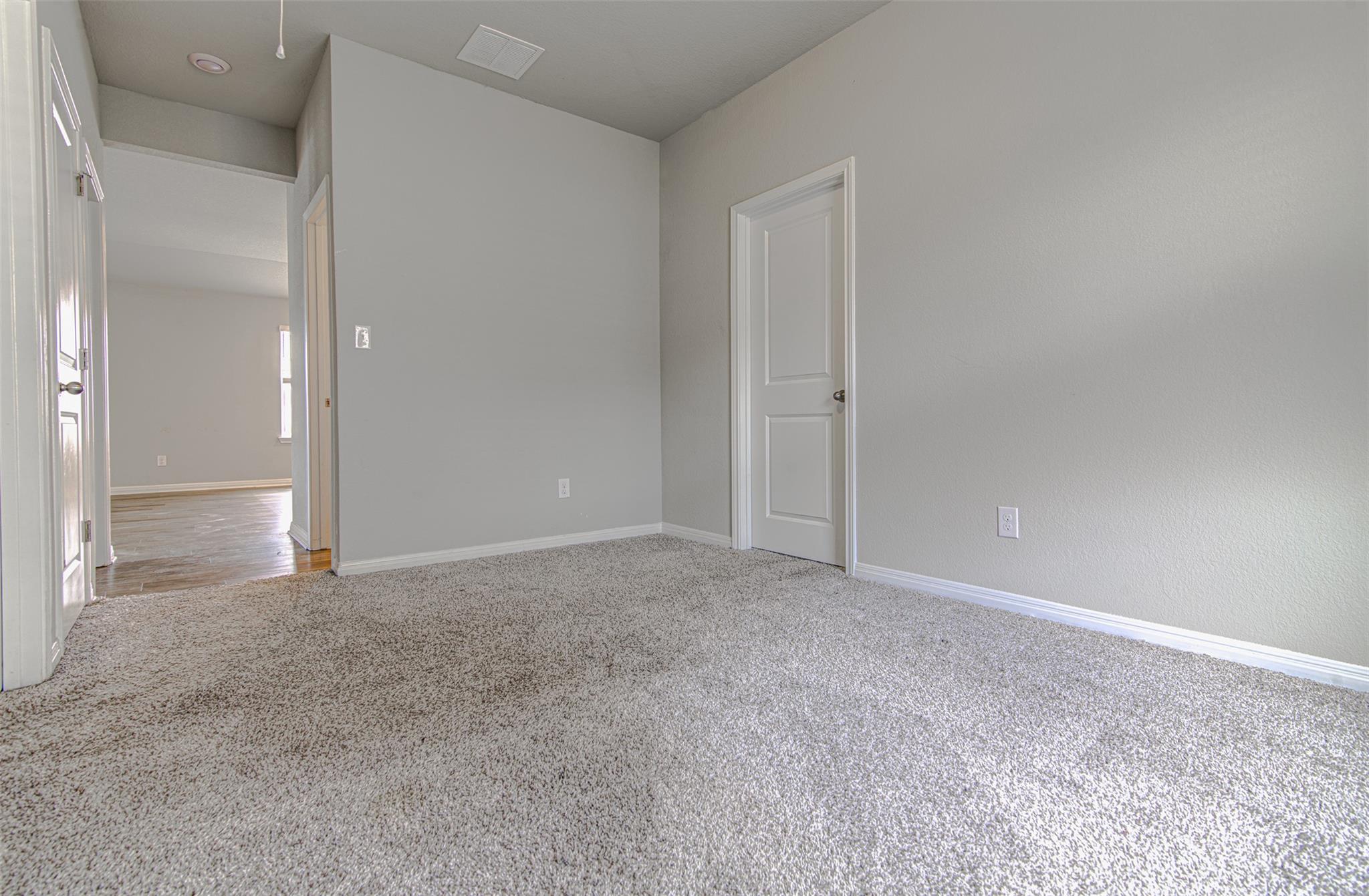 300 Bear Oak St Property Photo 17