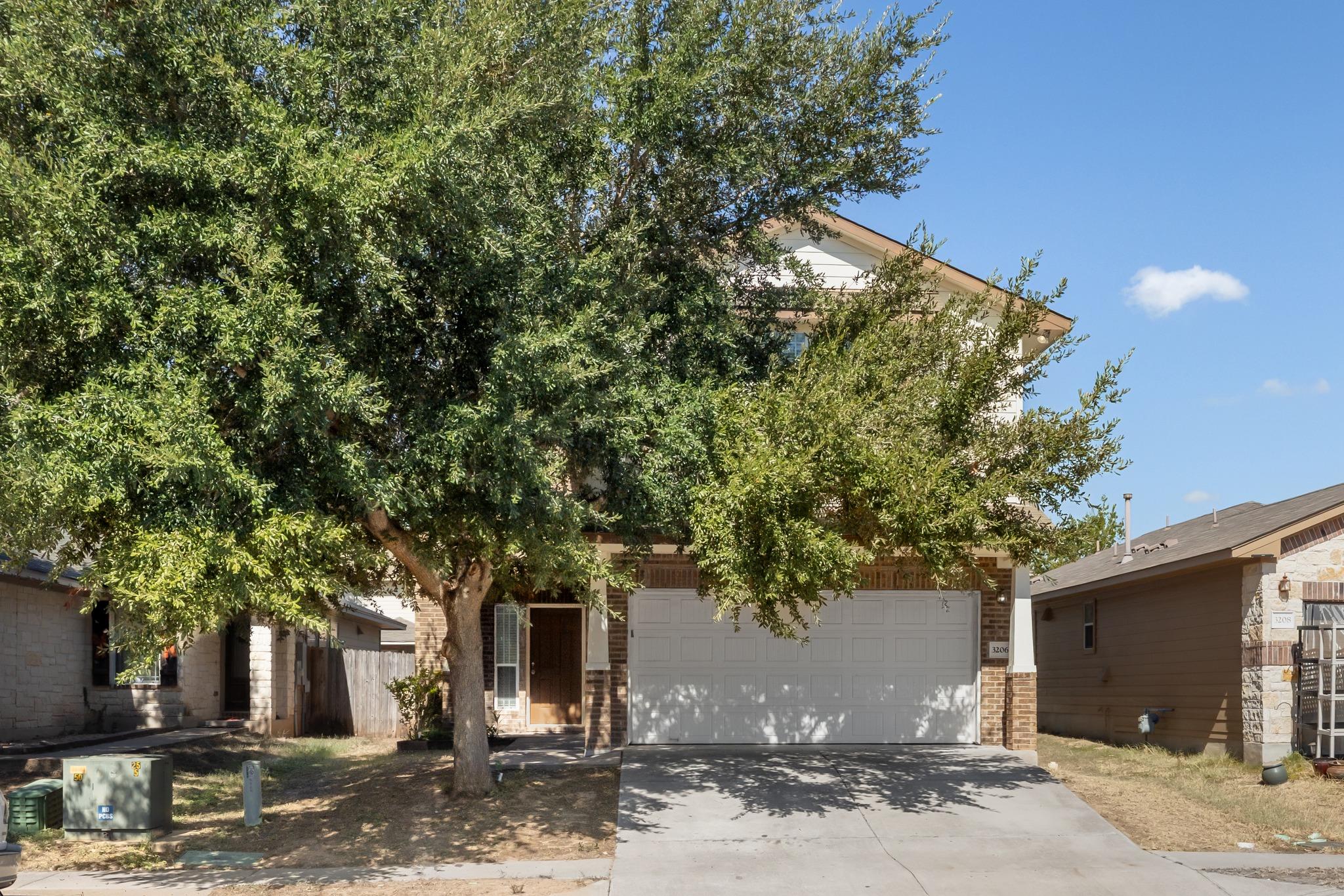3206 Barksdale Dr Property Photo 1