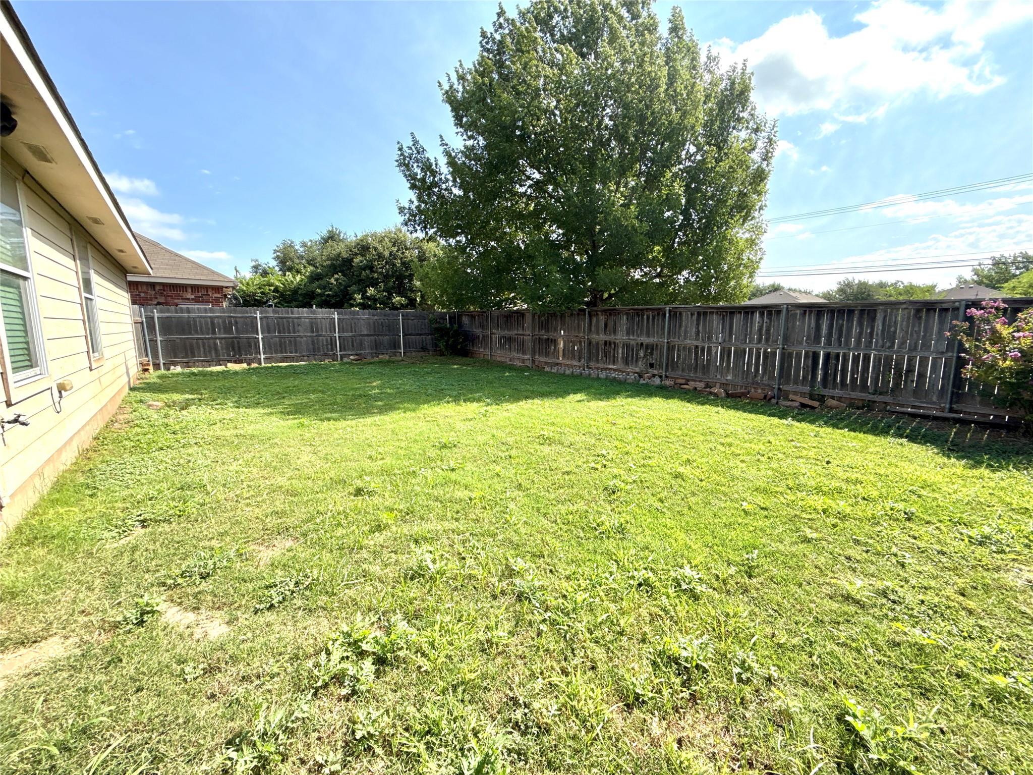 1213 Rainbow Parke Dr Property Photo 13