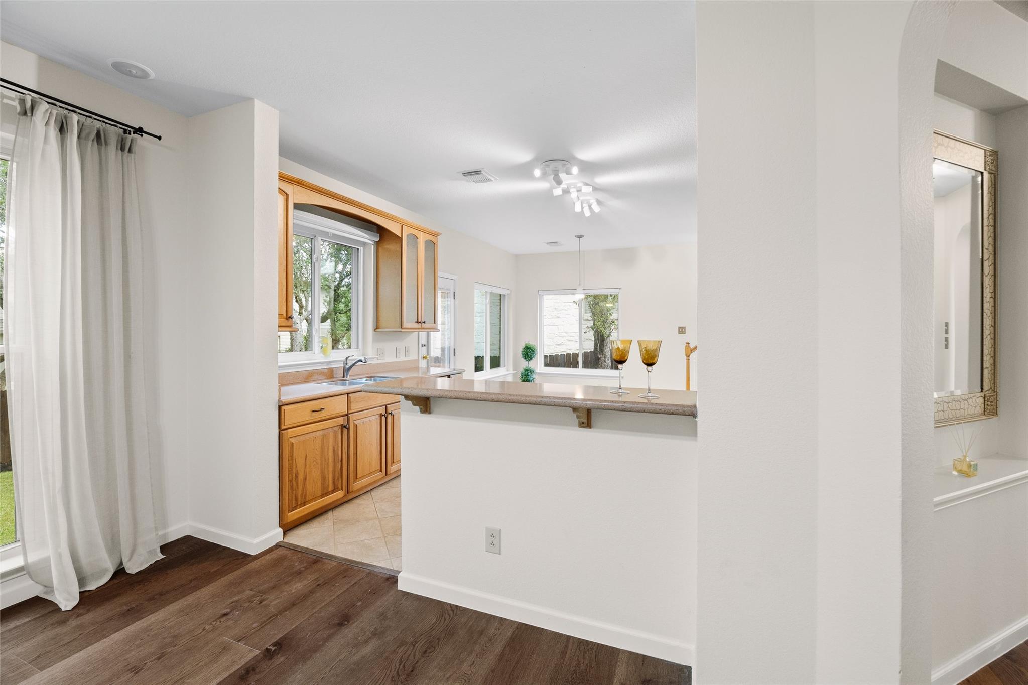 4176 Canyon Glen Cir Property Photo 9