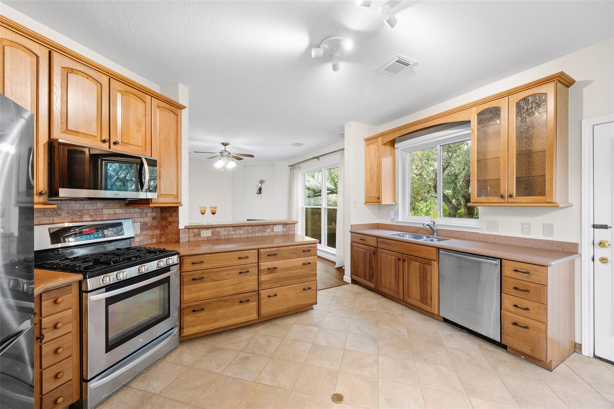 4176 Canyon Glen Cir Property Photo 13