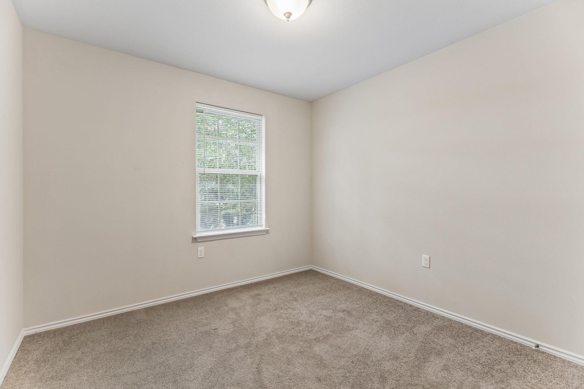 9421 Hunter Ln Property Photo 27