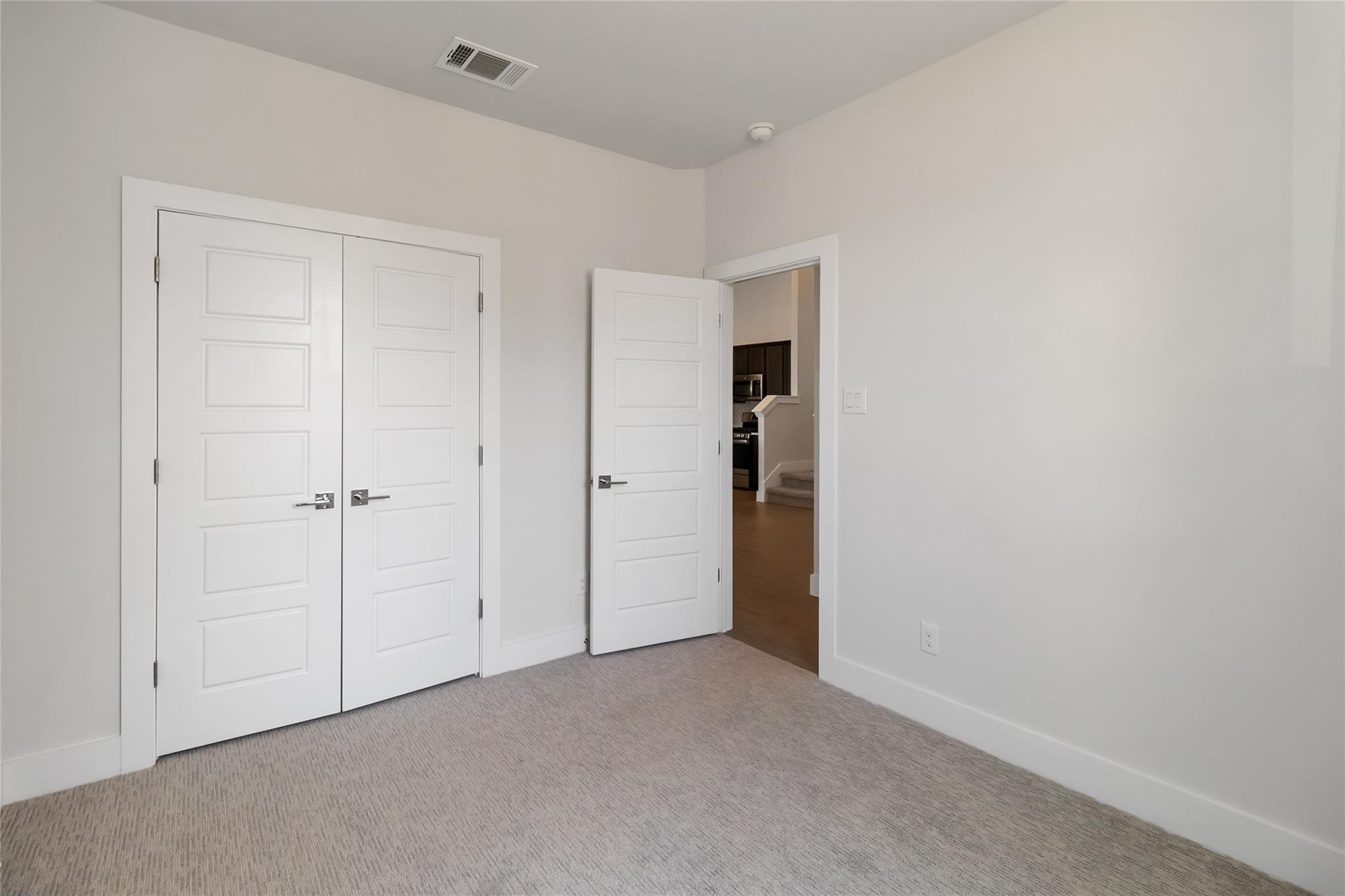 220 Mirabeau Way Property Photo 17